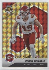 2021 Panini Mosaic Reactive Yellow Mosaic Prizm Daniel Sorensen #7 0m7o