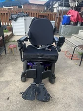 Power Chair Gently Used, Tilt In Space, Full Reclining. Height Adjusting.