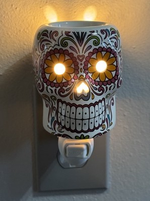 Day of the Dead Wax Dia de Los Muertos Halloween Skull Plug-In Wax Warmer New