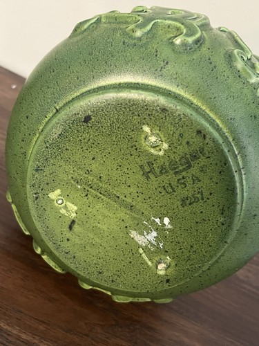 Vintage Mid Century Modern Haeger 257 Green Large Vase Floral Motif - Picture 9 of 11