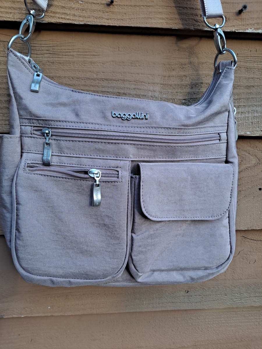 new BAGGALLINI Lavender Nylon 💜 Modern Everywhere Crossbody Hobo  Handbag/purse