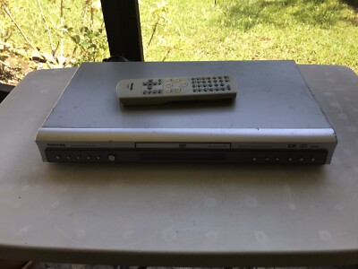 TOSHIBA DVD Video Player Model SD4900U W/ Remote Control.