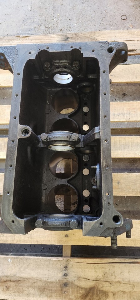 Ford 850 Tractor Engine Block EAF6015J - 172 Cu In 800 | eBay