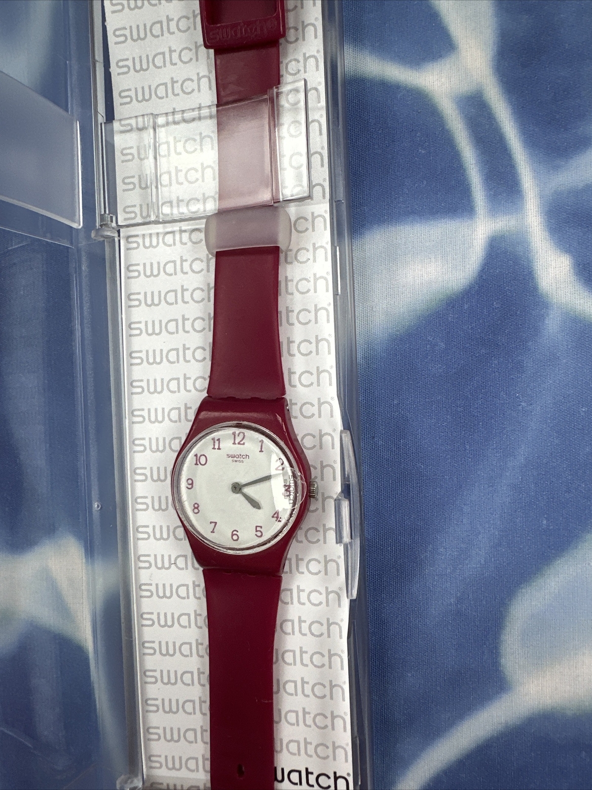 Swatch Watch Ladies Small Size Maroon Brand New Battery Hardly Used eBay