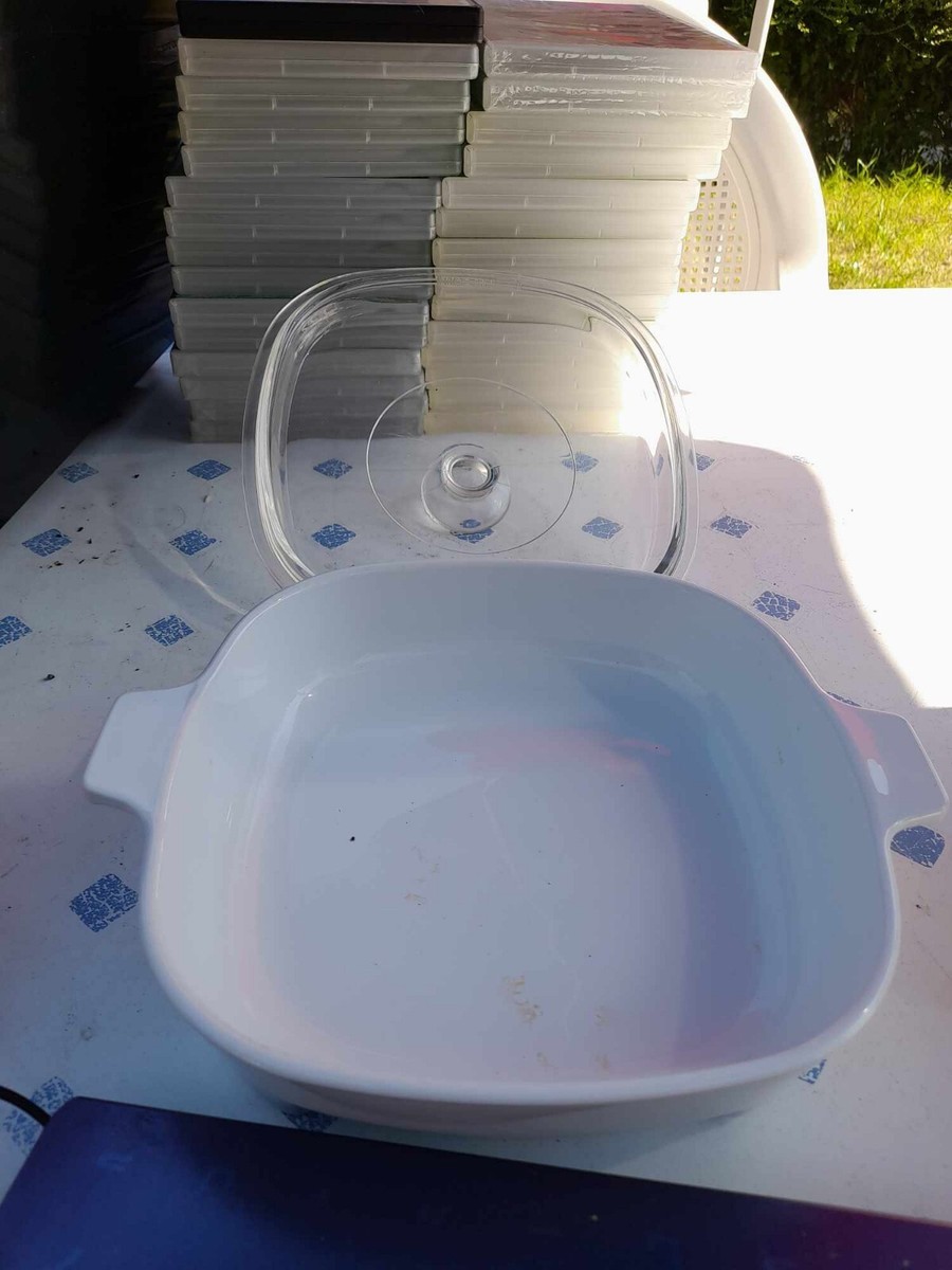 Plat Pyrex Blanc ( type Pyroflam ) - Bouchon en Verre