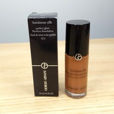 GIORGIO ARMANI  11.75 Luminous Silk Perfect Glow Flawless Foundation .6oz