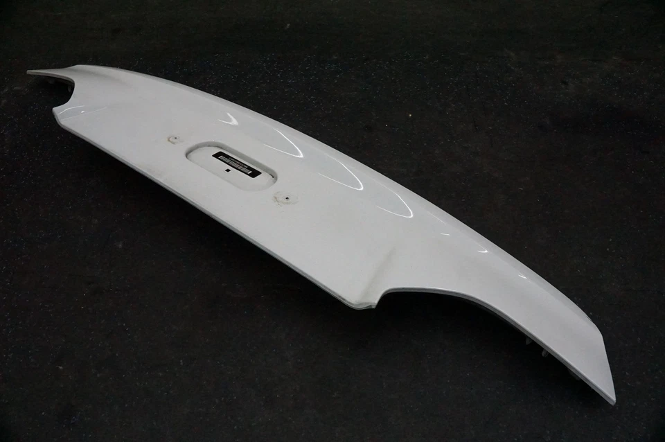 Tapa de la cubierta del maletero trasero 51247416687 BMW 740 750 760 G11 G12 16-17 Foto 2 de 4