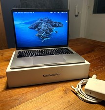MacBook Pro 13″ (2018), i7, 16 GB RAM, 256 GB SSD, Touch Bar, Space Grau