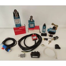 Honeywell bz-2rw82212-a2 Micro Lever End Switch with Wheel 15a 125