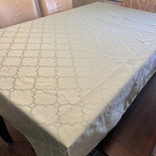 Jacquard Green Tablecloth Geometric Trellis Pattern Polyester Table Cloth 60x102