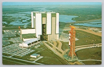 Vintage 1973 Kennedy Space Center Skylab 2 Saturn V VAB Florida Postcard