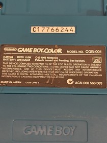 Real Pok&eacute;mon Game Boy Color + 7 Authentic Pok&eacute; Crystal Gold Red Blue Yellow G, S