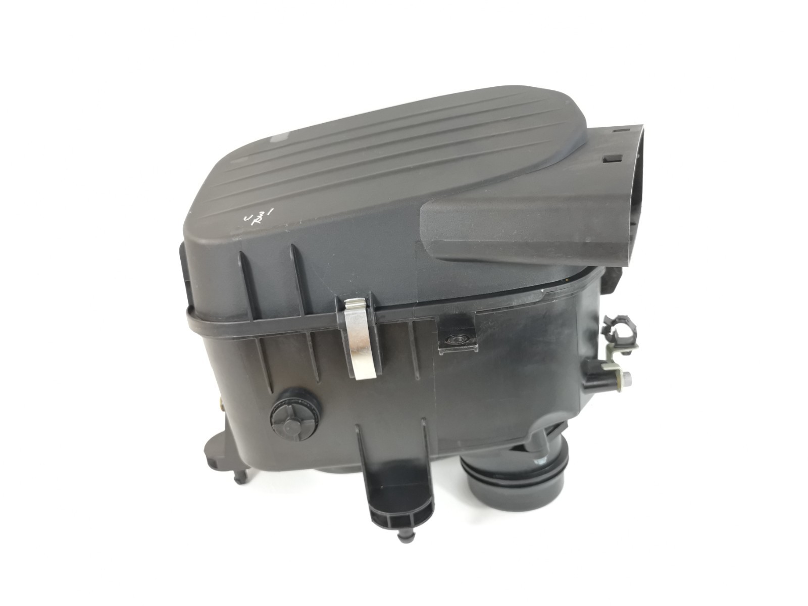 Maserati Ghibli 2019 M156E 3.0 L Engine Right Side Air Filter Cleaner Box OEM