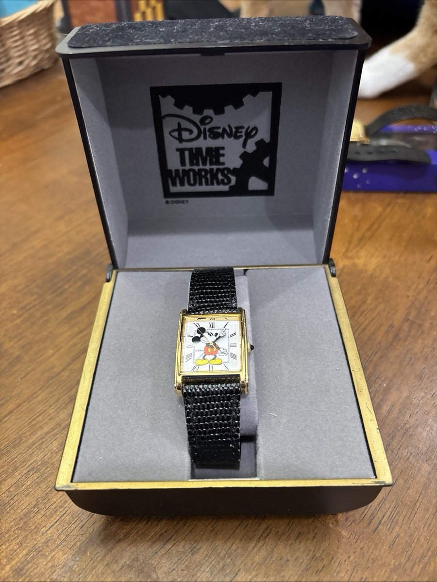 再々値下★LORUS DISNEY レスキューレンジャー チップとデール 腕時計 Lorus by Seiko Disney Mickey Mouse 