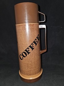 32 oz hydro flask or 40 oz Hydro Flask 40 oz Wide Mouth Water Bottle