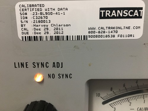 Fluke 760A Meter Calibrator AD/DC Voltage/Amps-Resistanc/Ohms RARE ITEM - Picture 9 of 10