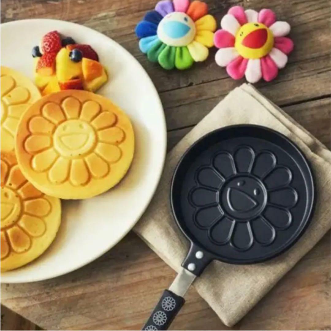 Takashi Murakami Pancake Frying Pan 1 Flower Design W/Original box