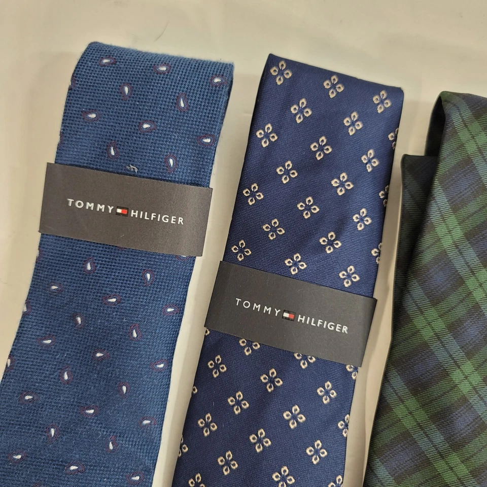 Kors & Hilfiger 领带 批量 男式 均码 4 领带 各种颜色和图案 全新 — 第 3/4 张图片