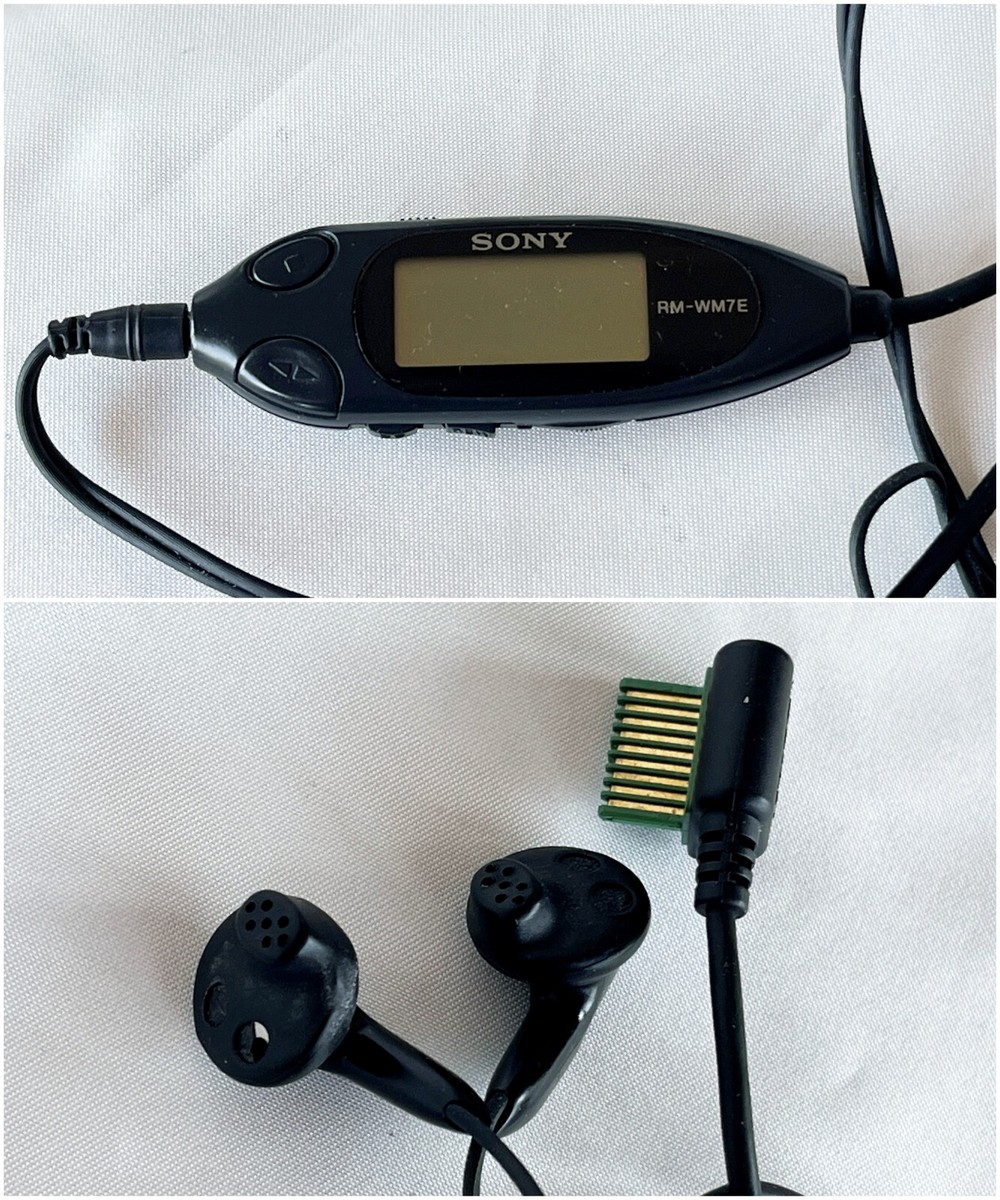 SONY WM-EX808 1993 Walkman W/Accessories Cassette Player