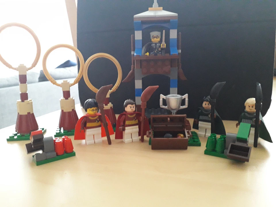 LEGO Harry Potter 4737 Quidditch Match