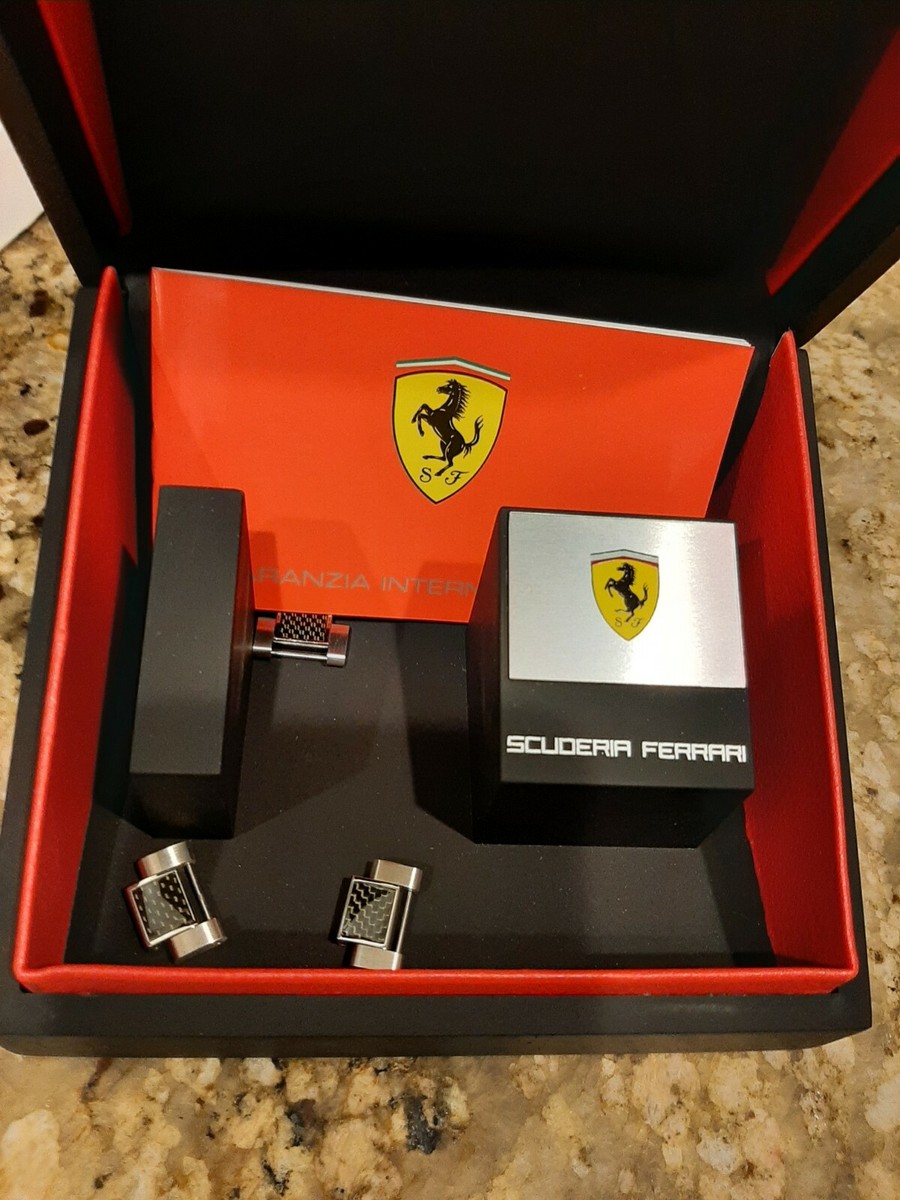 Ferrari Mens Watch Carbon Fiber Chronograph with carbon Ferrari Mens Watch Carbon Fiber Chronograph with carbon