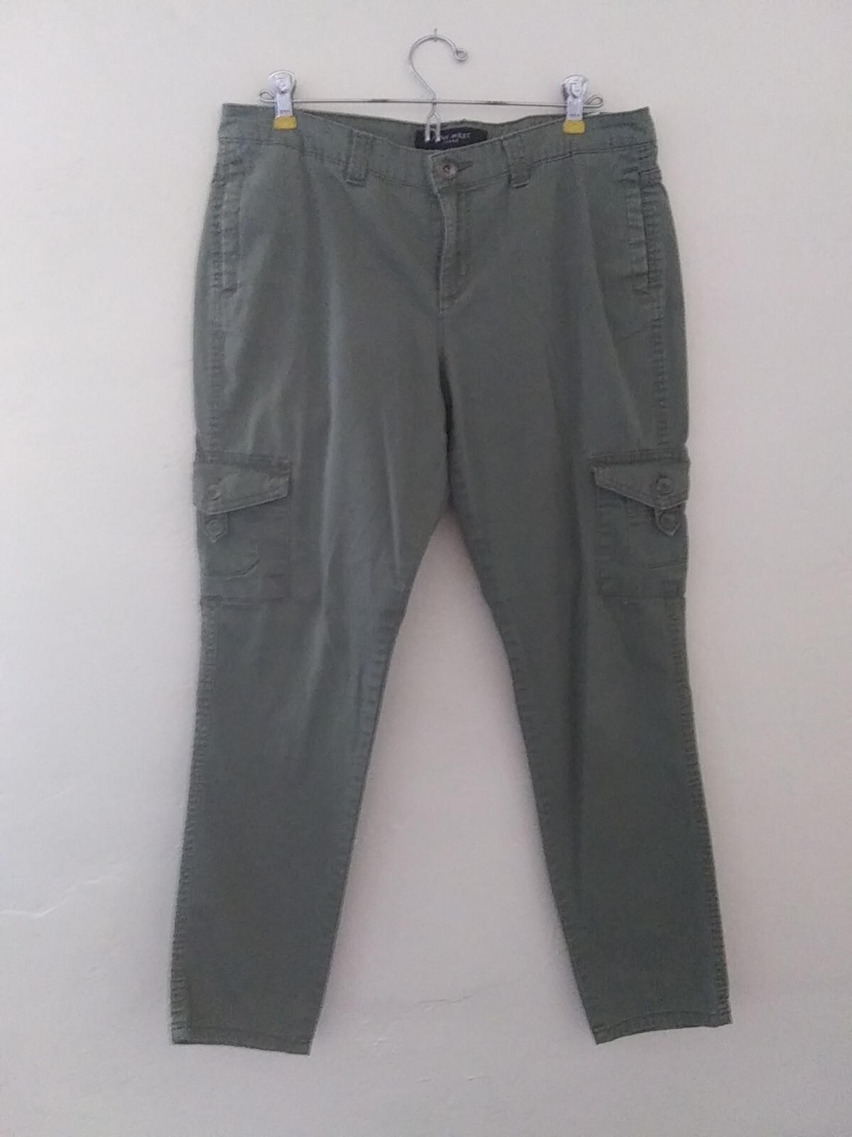 Nine West Jeans Skinny Cargo Capri Pants Size Midrise Army Green