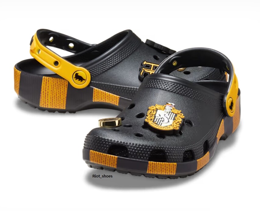 Crocs X Harry Potter Hufflepuff Classic Clog - 210529  display picture 3