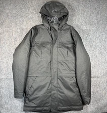 Mountain Hardwear Dry Q Jacket Men's Medium Duck Down Parka Gray Ski Snow Winter