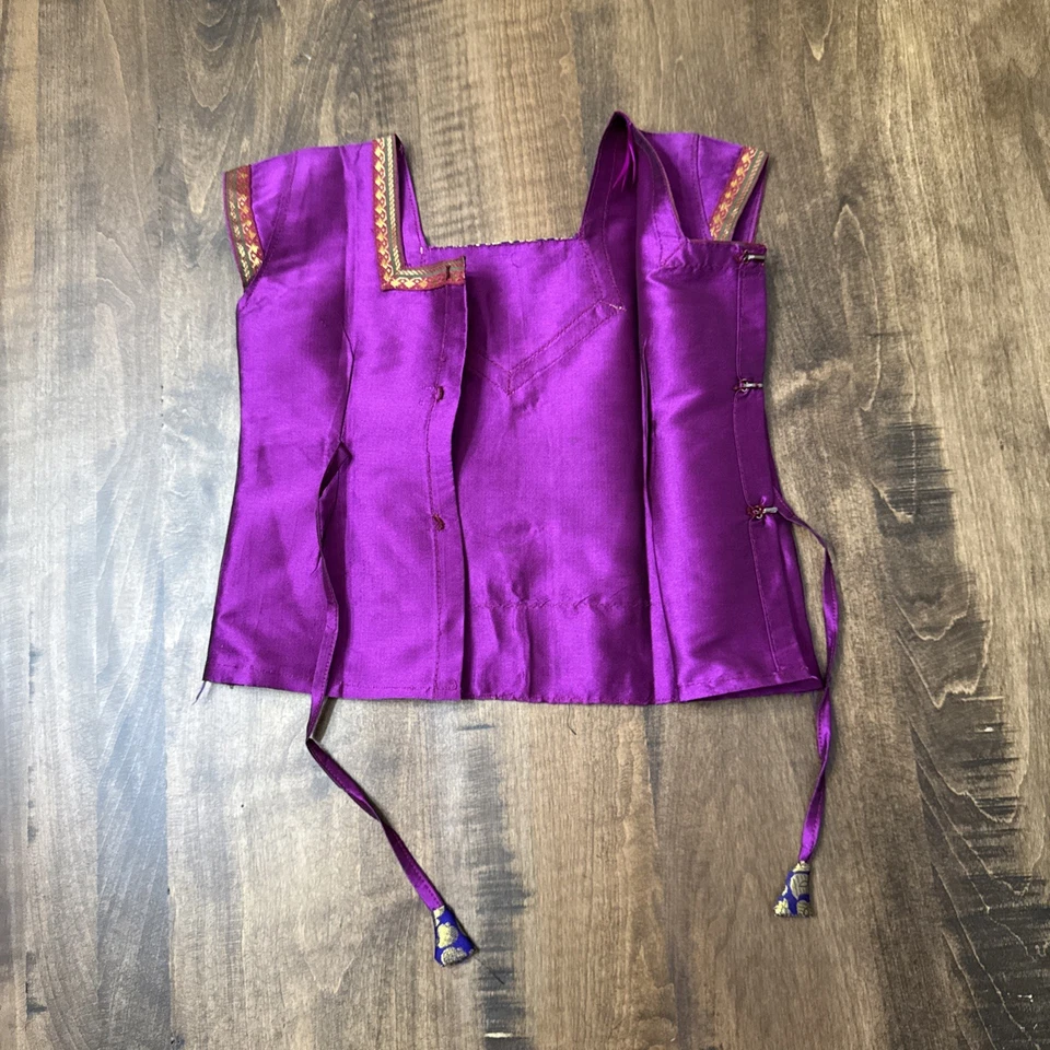 Blusa y falda del sur de la India. Niñas talla 20. Usado. Foto 3 de 4