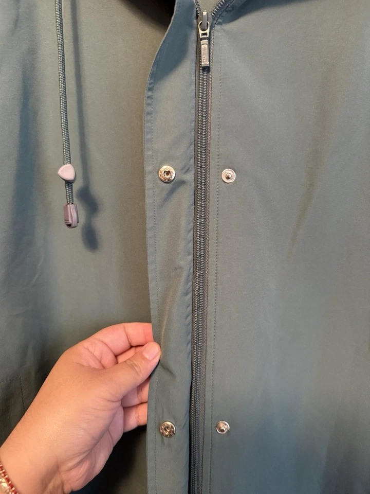 Женская верхняя одежда Izod средний дождевик/ветровка - зеленый - Изображение 2 из 3