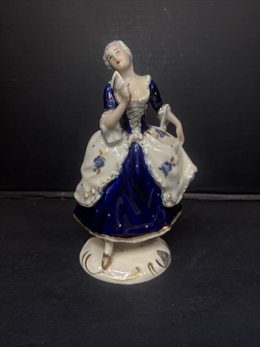 Royal Dux #139 Elegant Lady Woman with Fan Royal Blue Figurine - Picture 12 of 18