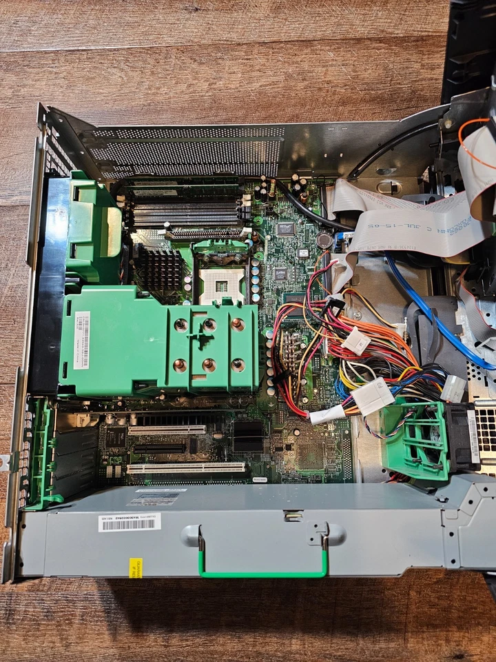 戴尔 Precision 470 专业工作站至强 2.8GHz CPU,1GB RAM — 第 2/4 张图片