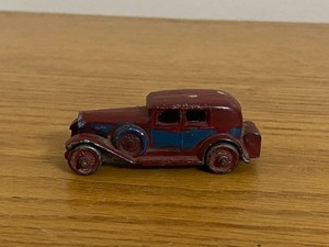 Kansas Toy Slush Toy Sedan Car A5-24