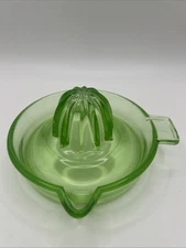 Vintage Federal Glass Depression Vaseline Uranium Citrus Juicer Reamer Glows Bar