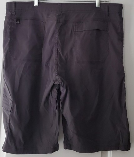 Prana Mens Dark Gray Stretch Zion Cargo Shorts - Size XXL - GUC - Picture 2 of 16