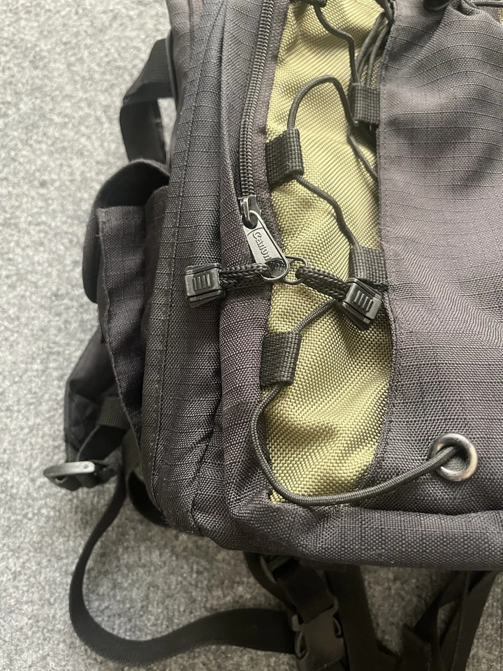 Juego de mochila fotográfica Canon Deluxe bolsa de nailon negra oliva Foto 3 de 4