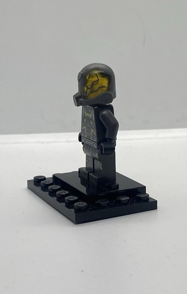 Lego Marvel 76039 Yellow Jacket Minifigure SH0189 2015 - Image 2 of 4