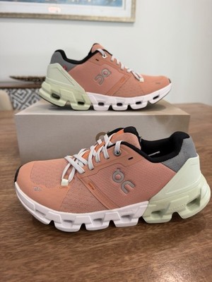 On Cloudflyer 4 Women s Low-Top Lace-Up Solid Mesh Athletic Sneakers Pink/White