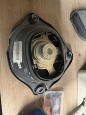 Mercedes C205 W205 Coupe A2058201500 Subwoofer f&uuml;r Fu&szlig;raum BURMESTER Rechts