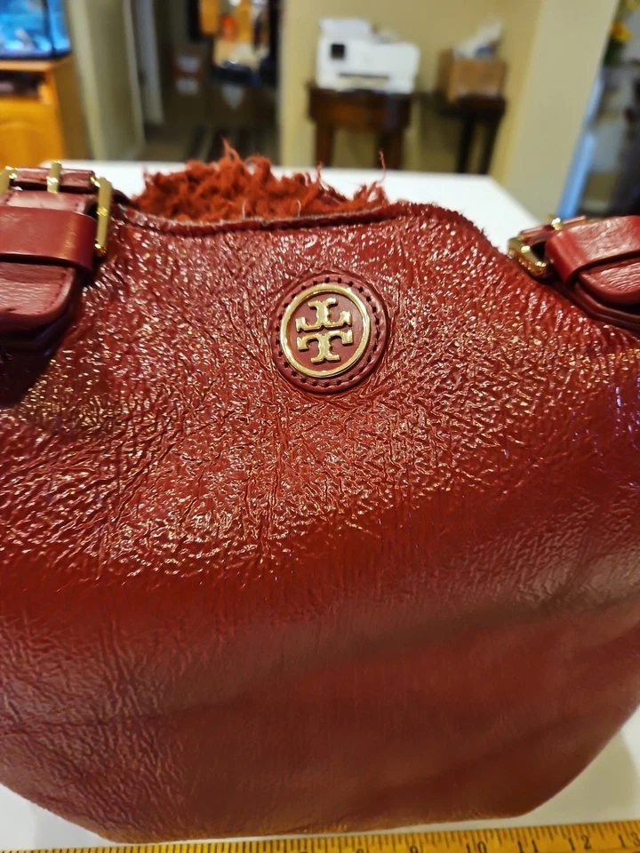 Auténtico bolso de hombro Tory Burch Sherpa rojo Foto 2 de 4
