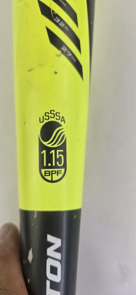 Bate Easton S500 Oficial Softbol Modelo SL16S5005 32" 27oz Diámetro 2 5/8" Amarillo OS Foto 3 de 4