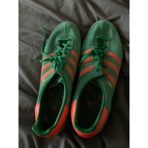 mens adidas trainers size 10