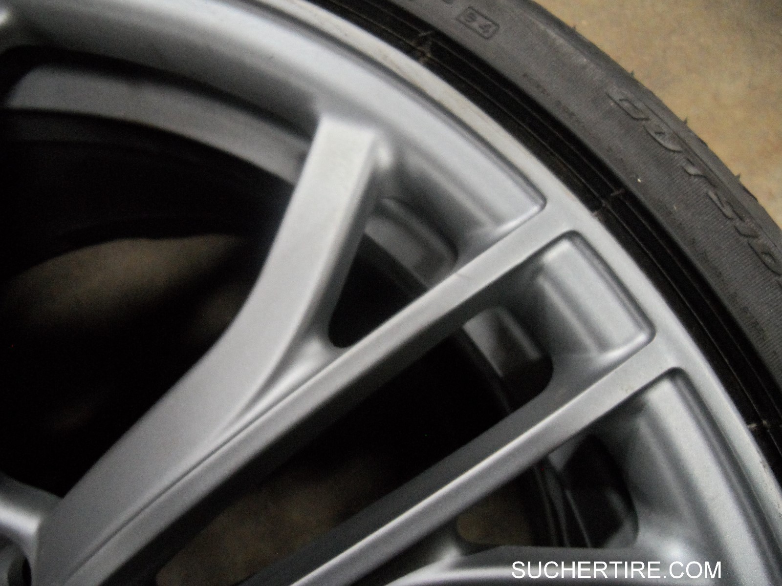 AUDI R8 19" FRONT FACTORY OEM WHEEL RIM 58906 TITANIUM WITH A 235/35R19 PZERO