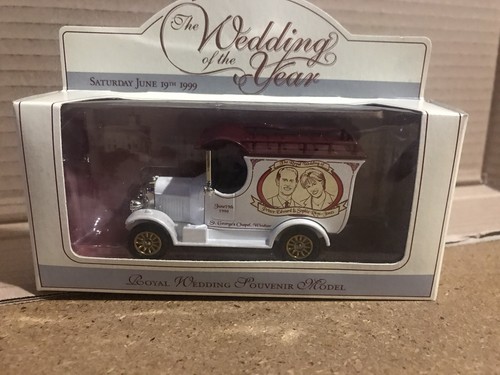 LLEDO Hochzeit des Jahres 1999 Bullennase Morris Modell LP50201 Edward und Sophie