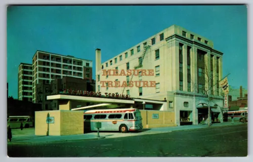 1950'S WASHINGTON DC TRAILWAYS MOTOR COACH TERMINALS - BUS STATION Postcard P81