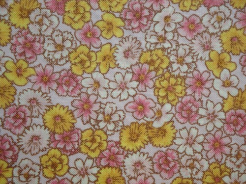 Grandma's Memories 1930's Pink Yellow Floral Reproduction Calico Fabric Material - Picture 4 of 10