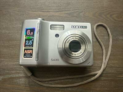Samsung S630 6.0MP Digital Camera Digicam Silver  vintage VTG