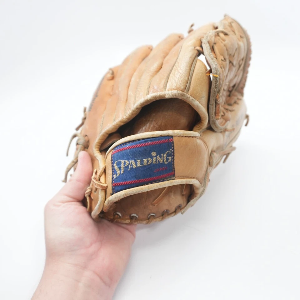 Spalding model 42-907  Baseball Glove RHT 12" - Image 4 of 4