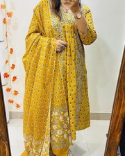 Women  s Black Printed Anarkali Kurta Set with Dupatta Indian Ethnic Wear