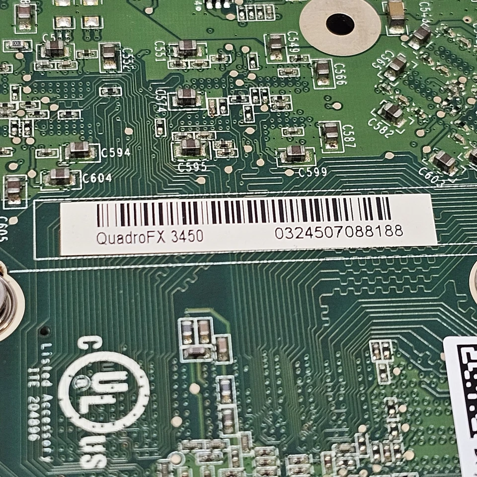 Dell NVIDIA Quadro FX 3450 (T9099) 256MB DDR3 SDRAM PCI Express Graphic Card - Image 3 of 4